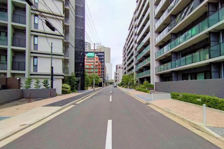 シティテラス横浜の歩車分離設計